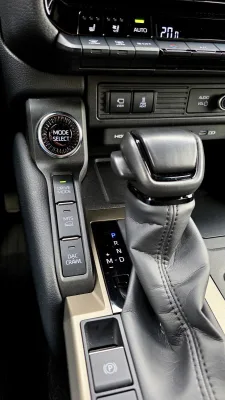 test-toyota-land-cruiser-2-8-d-4d-4x4-2025-21
