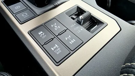 test-toyota-land-cruiser-2-8-d-4d-4x4-2025-22