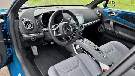 test-alpine-a110-gts-2025-18