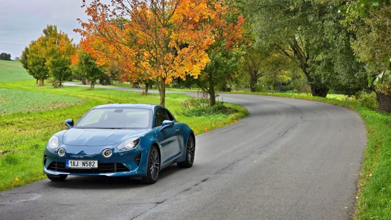 test-alpine-a110-gts-2025-32