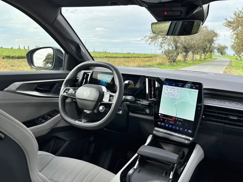 test-renault-espace-full-hybrid-e-tech-200-2025-14
