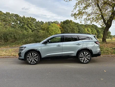 test-renault-espace-full-hybrid-e-tech-200-2025-2