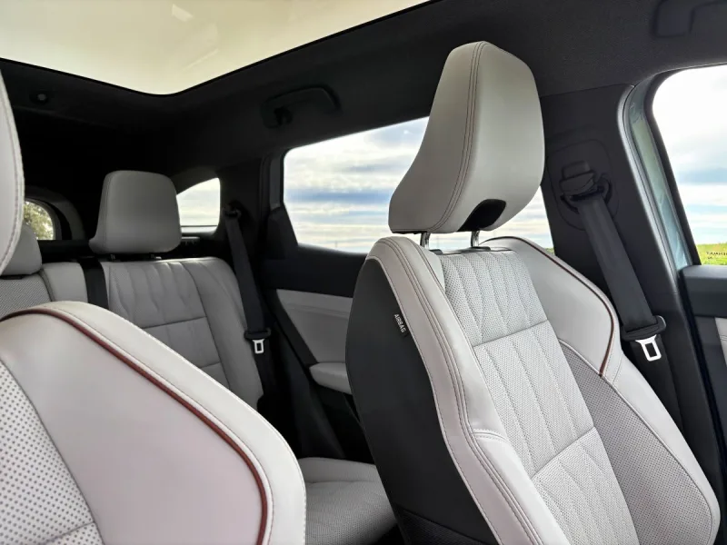 test-renault-espace-full-hybrid-e-tech-200-2025-21
