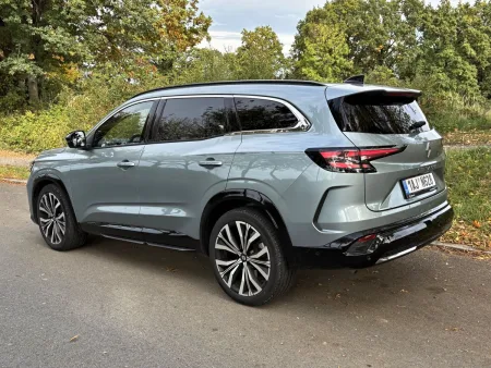 test-renault-espace-full-hybrid-e-tech-200-2025-3