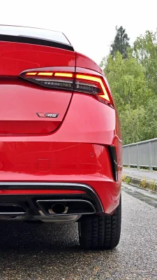 test-skoda-octavia-rs-20-tsi-dsg-2025-12