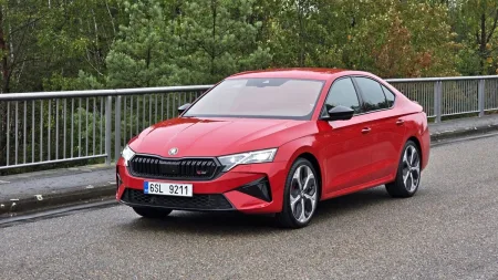 test-skoda-octavia-rs-20-tsi-dsg-2025-2