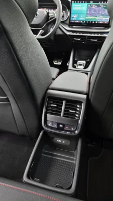 test-skoda-octavia-rs-20-tsi-dsg-2025-27