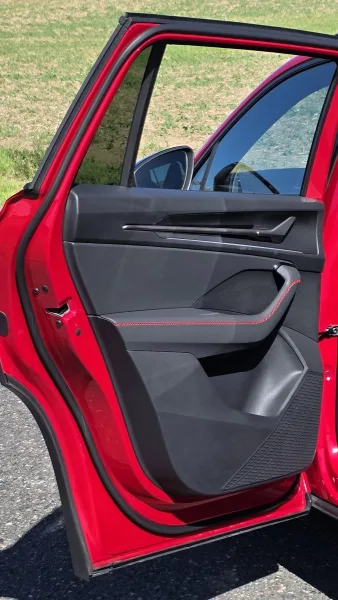 test-skoda-kodiaq-rs-2-0-tsi-4x4-dsg-2025-28