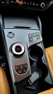 test-kia-sportage-16-t-gdi-7dct-2025-28