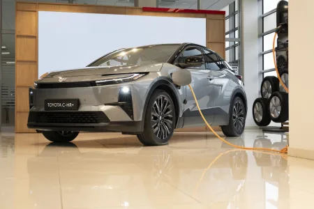 2026-toyota_c-hr_plus-1