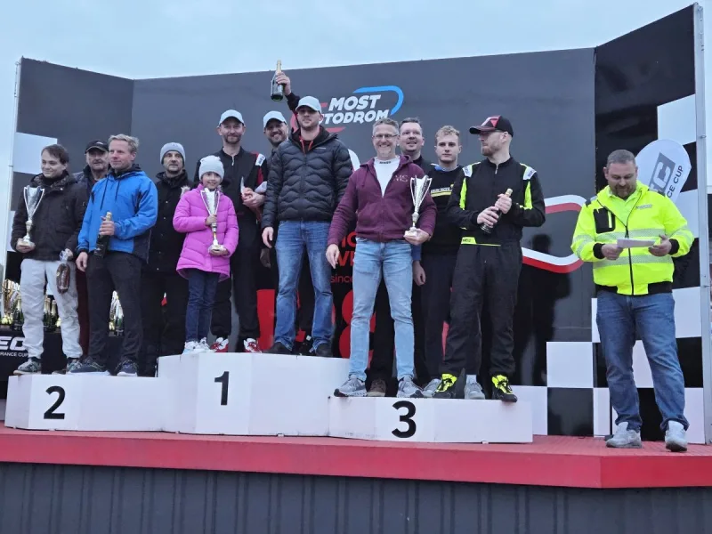 aec-1432_racing-most-2025_listopad-7