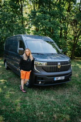 lucie-vyborna-x-renault-master-vojtazprusanek-1