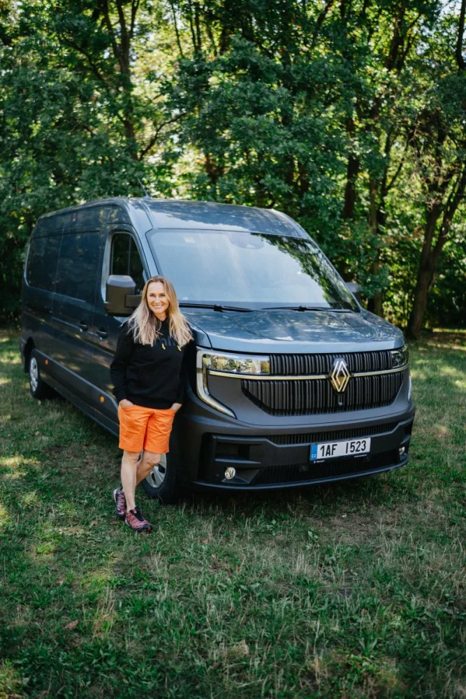 lucie-vyborna-x-renault-master-vojtazprusanek-1