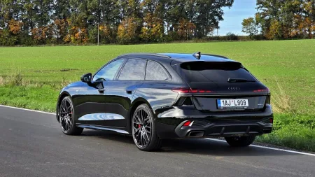 test-audi-a6-avant-30-tfsi-quattro-2025-29