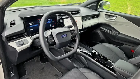 test-ford-puma-gen-e-elektromobil-2025-13