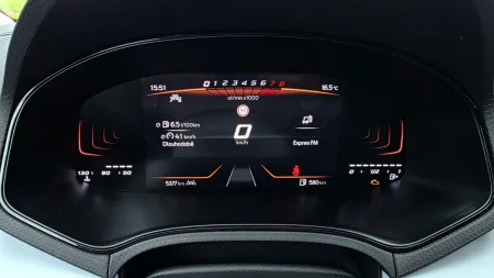 test-seat-arona-1-0-tsi-70-kw-2025-21