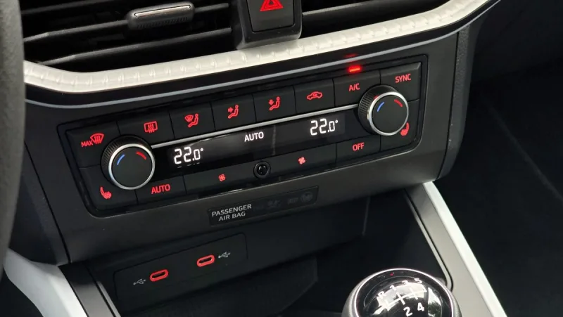 test-seat-arona-1-0-tsi-70-kw-2025-23