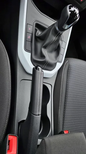 test-seat-arona-1-0-tsi-70-kw-2025-24