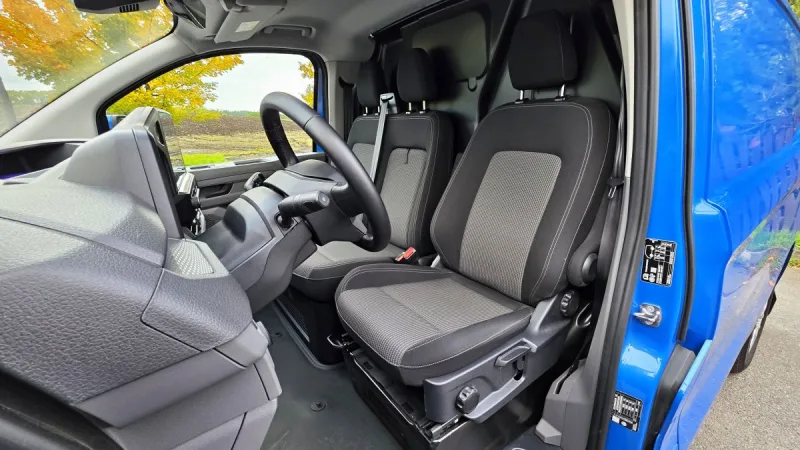 test-volkswagen-transporter-skrin-kr-2-0-tdi-110-kw-2025-20