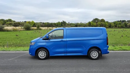 test-volkswagen-transporter-skrin-kr-2-0-tdi-110-kw-2025-3