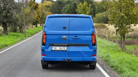 test-volkswagen-transporter-skrin-kr-2-0-tdi-110-kw-2025-6