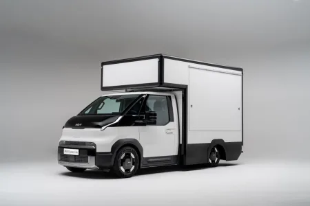 kia-pv5-chassis-cab-food-truck-print-3600x2400-003