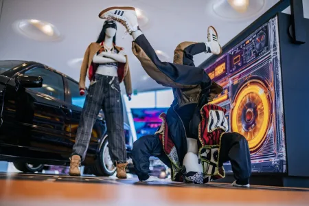 mercedes-benz-museum-vystava-youngtimer-5