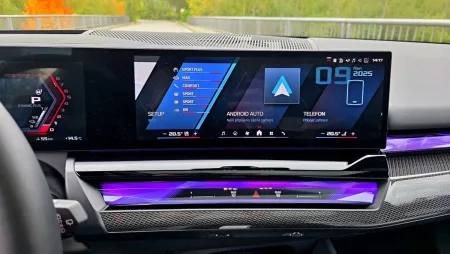 test-bmw-m5-touring-2025-22