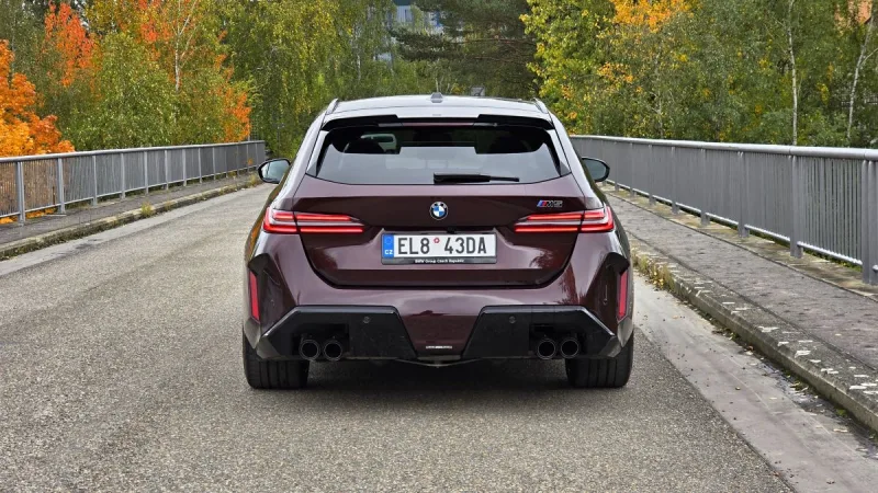 test-bmw-m5-touring-2025-5