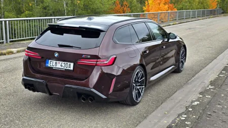 test-bmw-m5-touring-2025-6