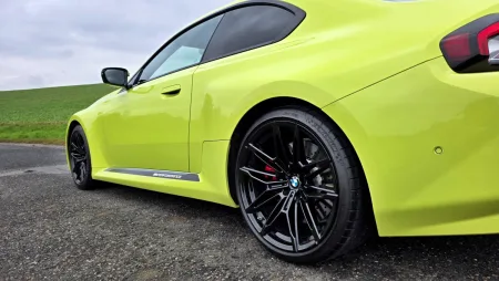 test-bmw-m2-coupe-s-manualni-prevodovkou-2025-13