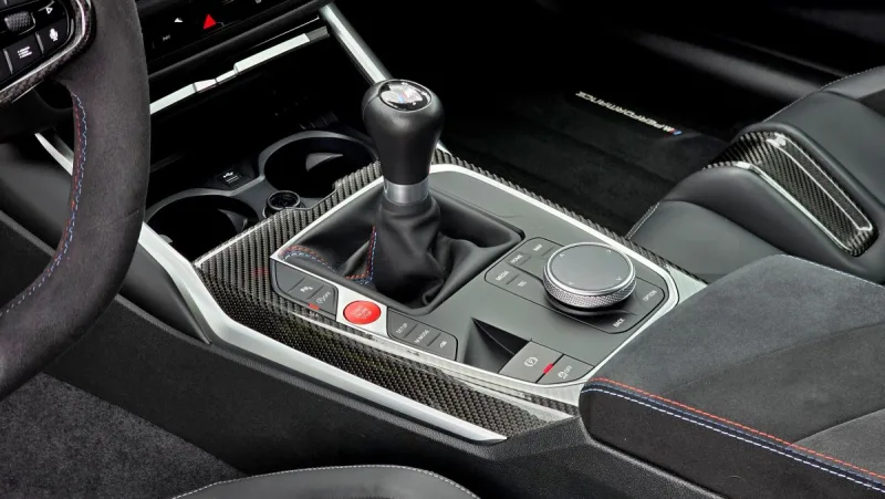 test-bmw-m2-coupe-s-manualni-prevodovkou-2025-22