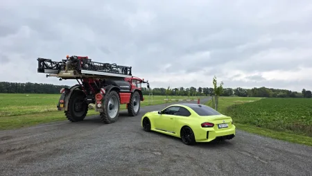 test-bmw-m2-coupe-s-manualni-prevodovkou-2025-33