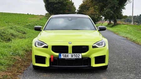 test-bmw-m2-coupe-s-manualni-prevodovkou-2025-7