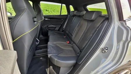 test-skoda-elroq-rs-elektromobil-2025-23