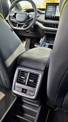 test-skoda-elroq-rs-elektromobil-2025-24