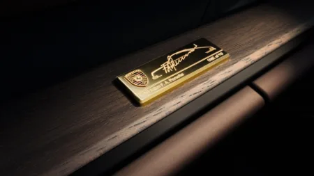 2025-porsche-911-gt3-90-f-a-porsche-14