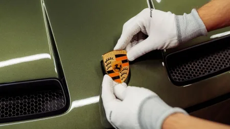 2025-porsche-911-gt3-90-f-a-porsche-15