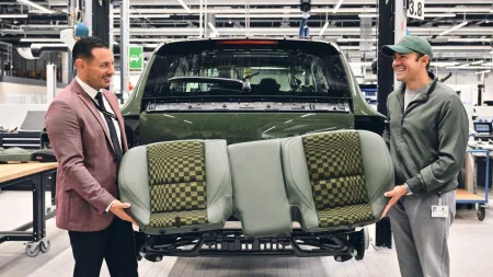 2025-porsche-cayenne-gts-porsche-sonderwunsch-6