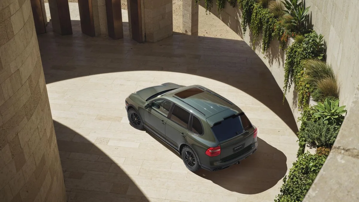 2025-porsche-cayenne-gts-porsche-sonderwunsch-9