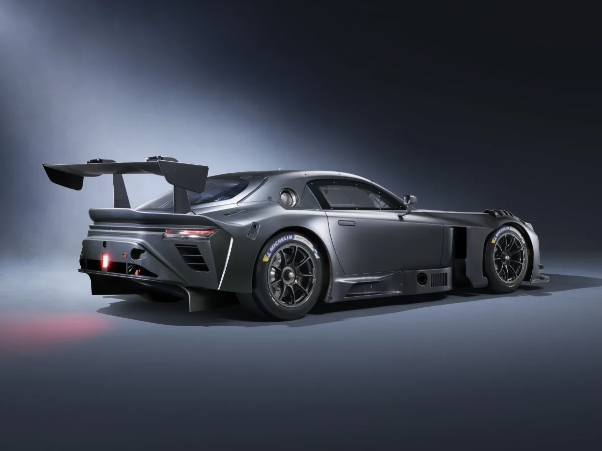 2025-toyota-gr-gt3-2