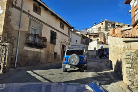 2025-ford-bronco-masia-pelarda-off-road-spanelsko-4