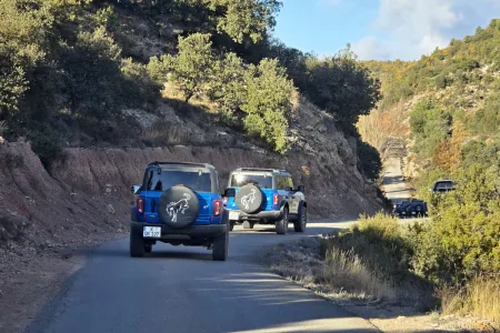 2025-ford-bronco-masia-pelarda-off-road-spanelsko-6