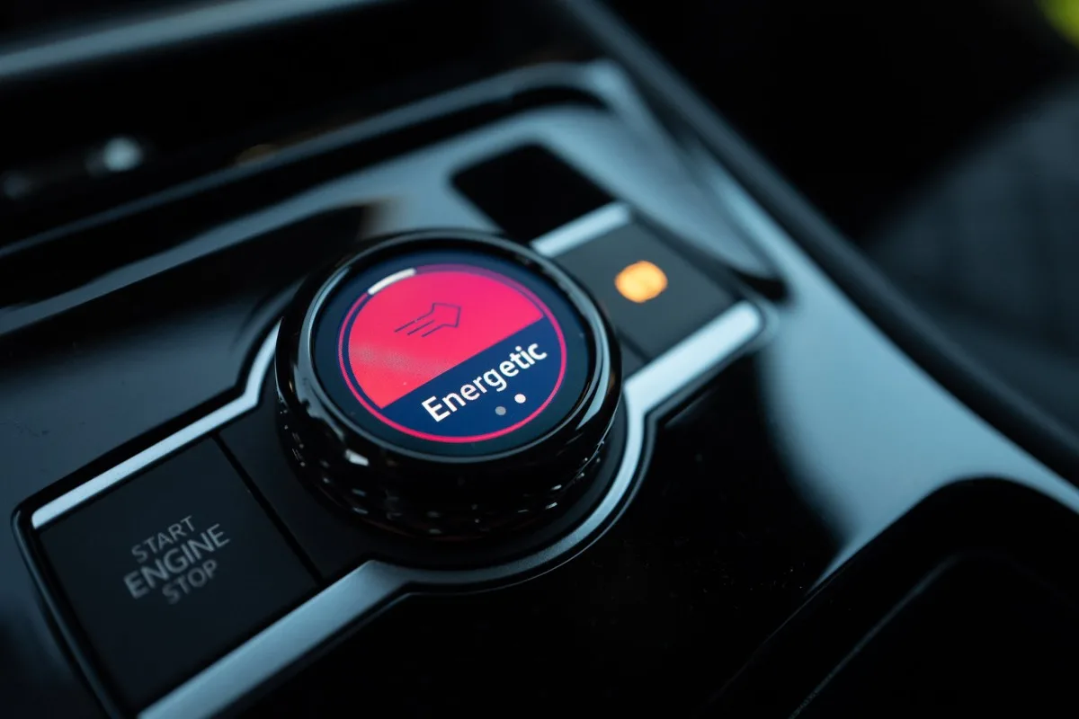 2025-volkswaghen-t-roc-8