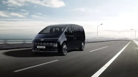 2026-facelift-hyundai_staria-1