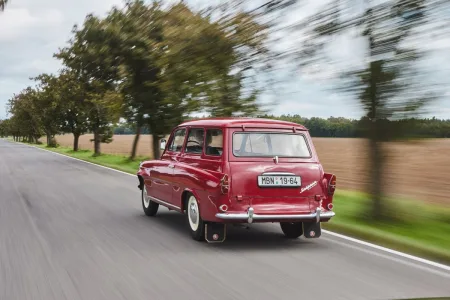 5-skoda_octavia_combi-12