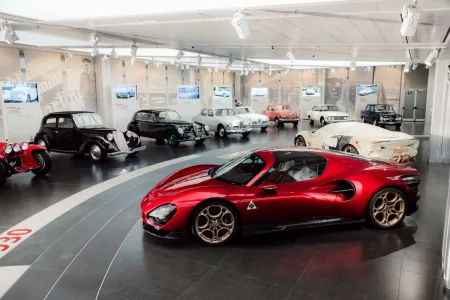 alfa_romeo_33_stradale-2025-vystava-alfa_romeo_museum-2