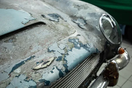 aston-martin-db5-vantage-puvodni-stav-5