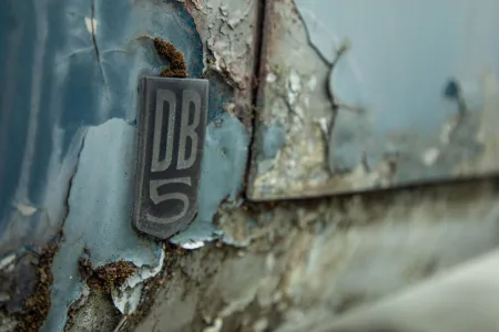 aston-martin-db5-vantage-puvodni-stav-6