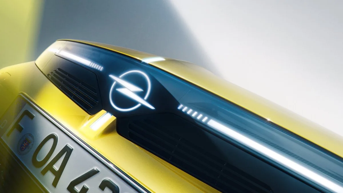 opel_astra-facelift-2025-3